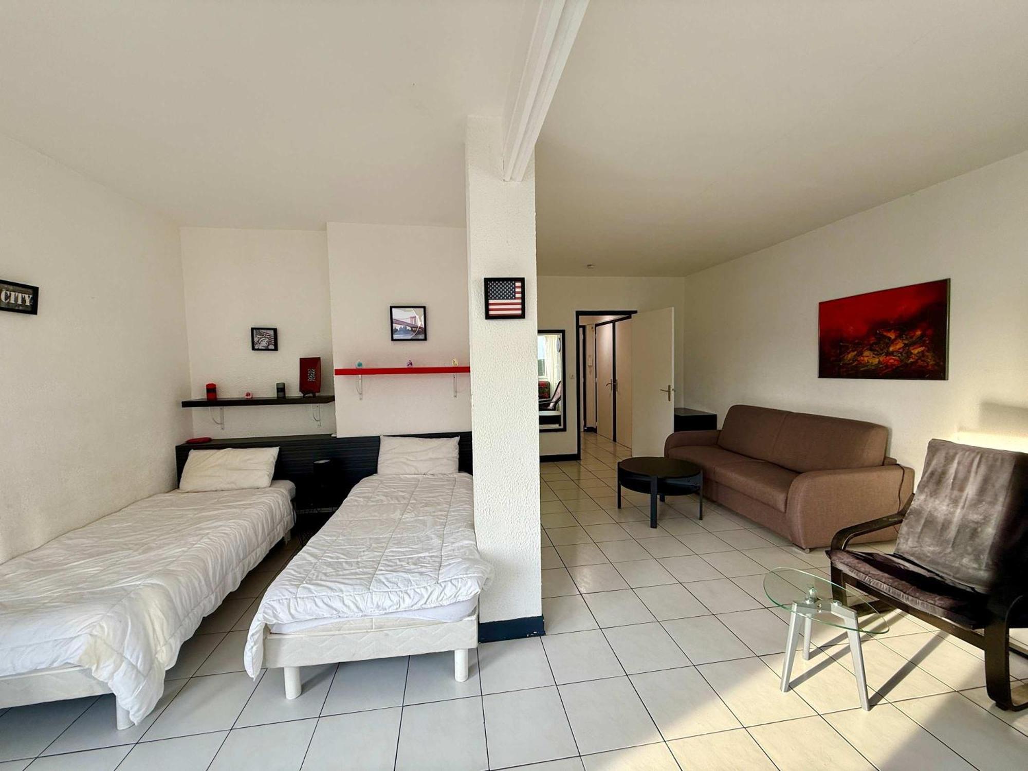 B007 Grand Lumineux 4 Proche Centre Appartement